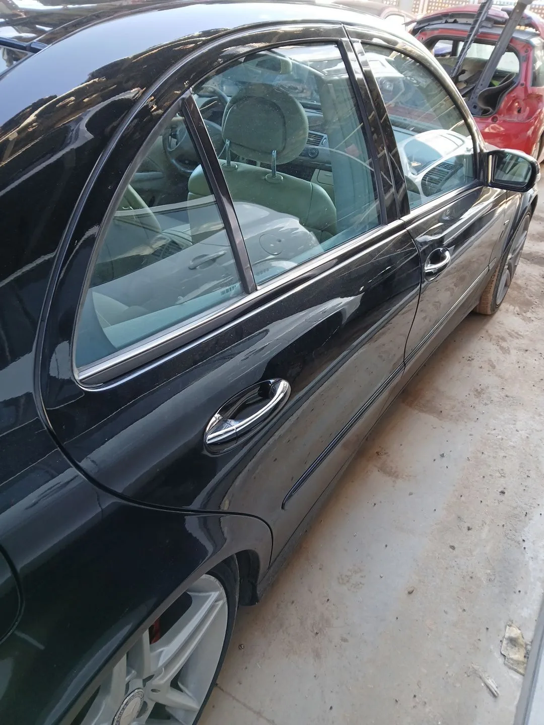 Puerta Trasera Derecha para Mercedes-Benz Clase E (W211)