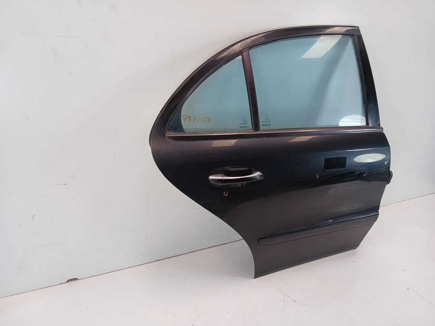Puerta Trasera Derecha para Mercedes-Benz Clase E (W211)