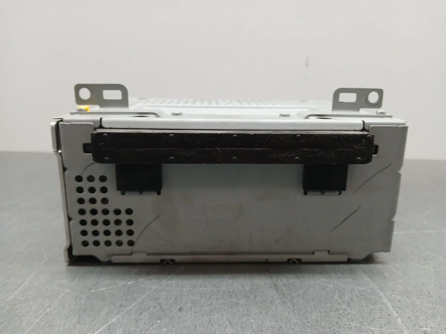 Sistema Audio / Radio Cd para Ford Focus Lim. (Cb8)