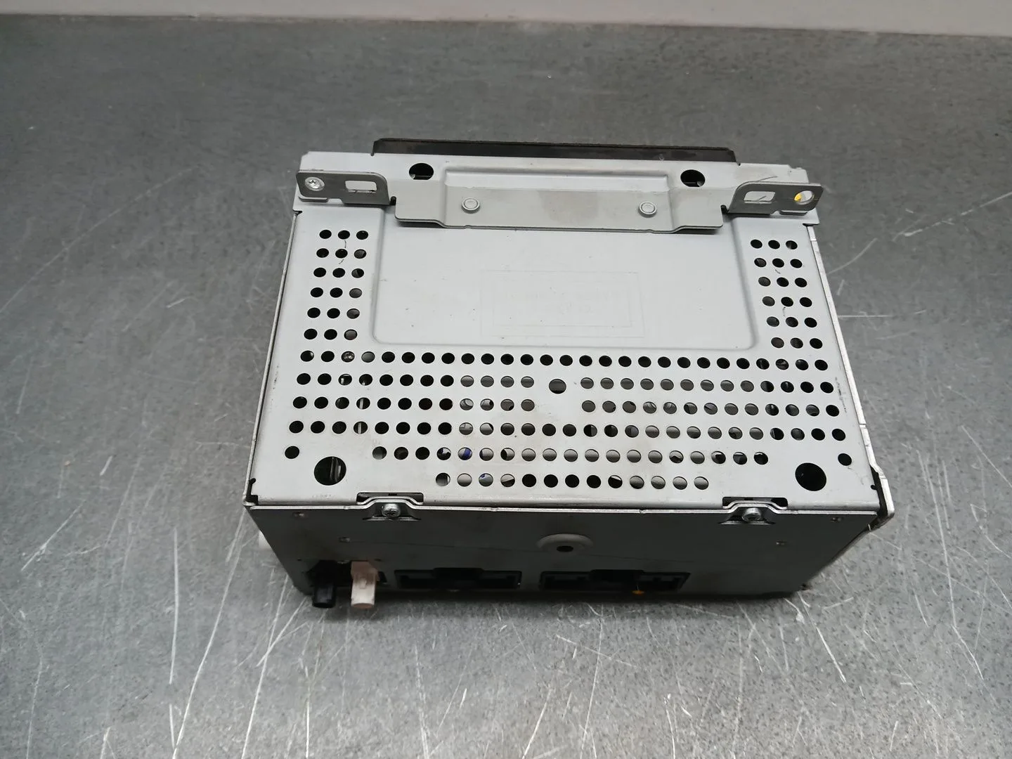 Sistema Audio / Radio Cd para Ford Focus Lim. (Cb8)