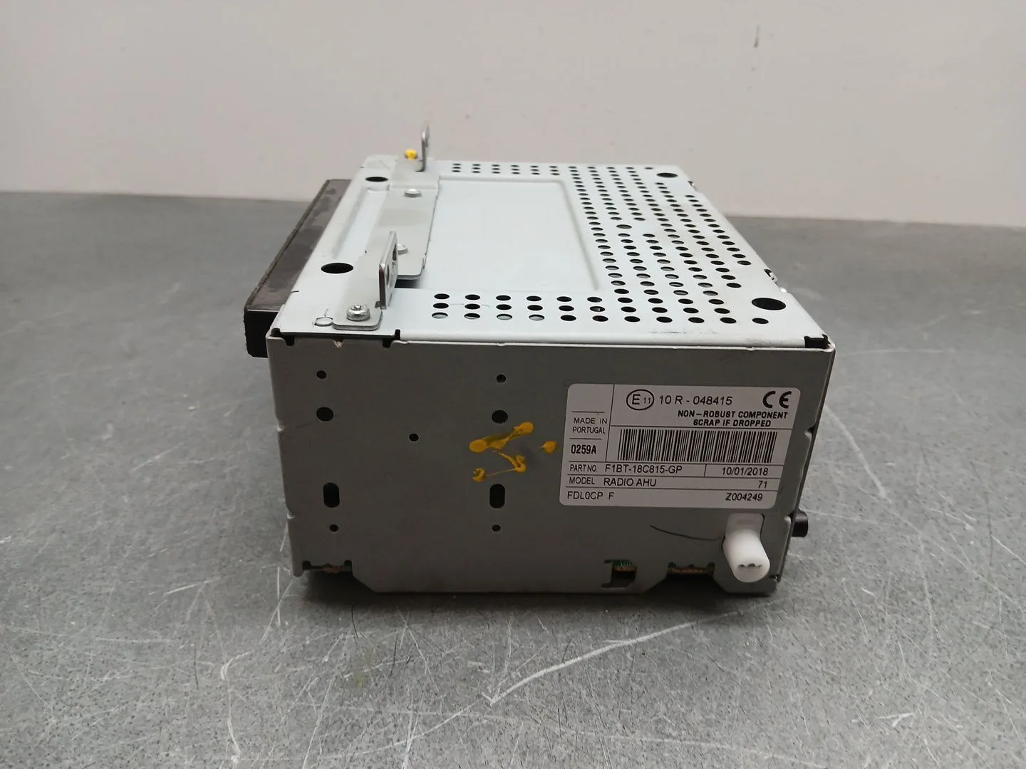 Sistema Audio / Radio Cd para Ford Focus Lim. (Cb8)