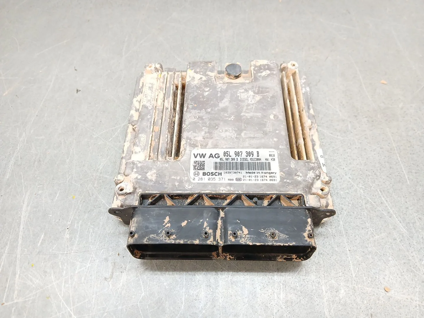 Centralita Motor Uce para Audi Q2 (Gab, Gag)