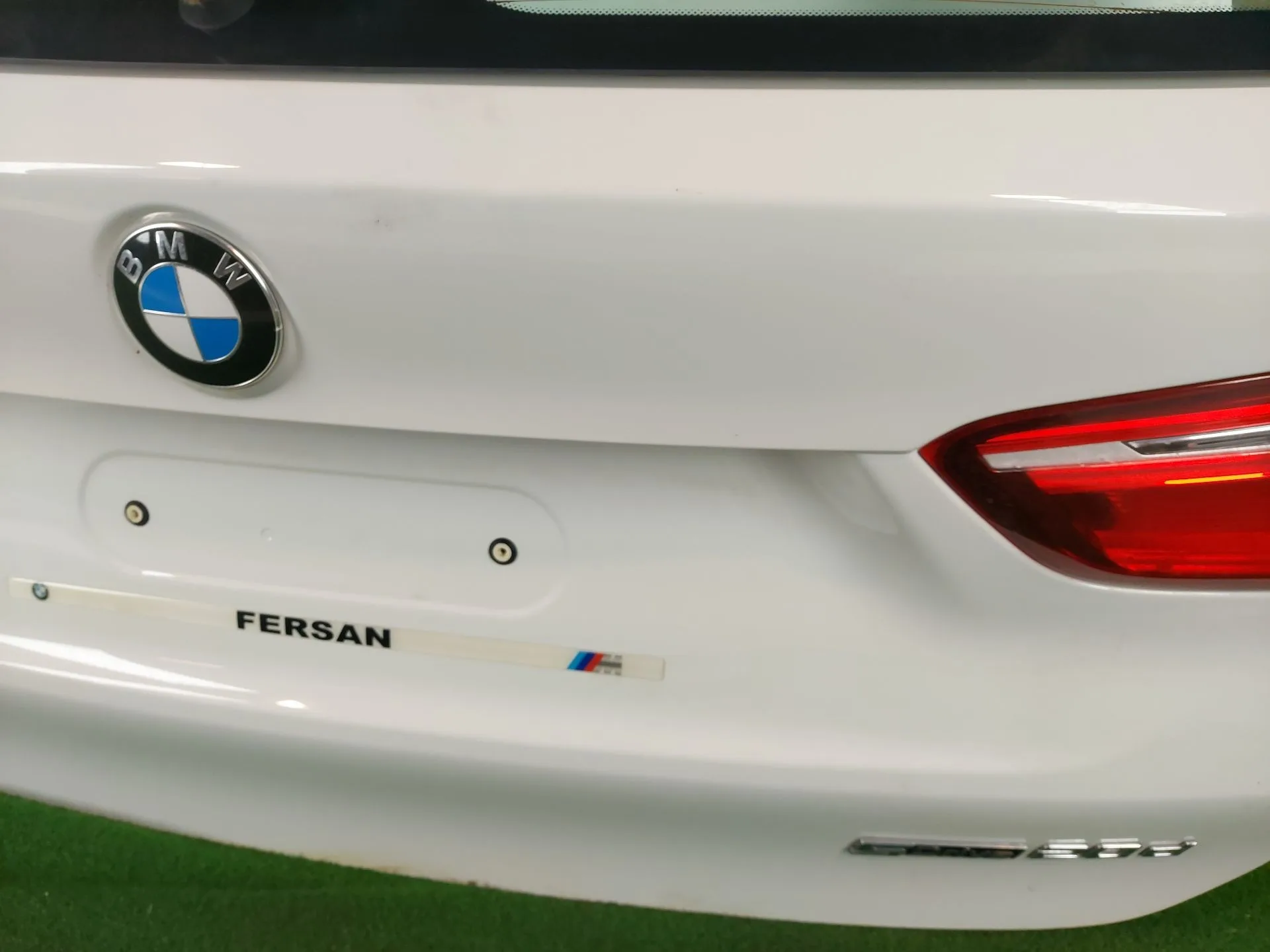 Porton Trasero para Bmw X1 (F48)