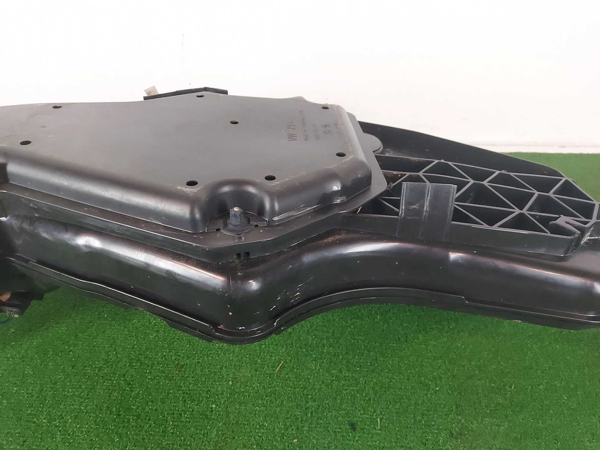 Deposito Adblue para Volkswagen Golf Vii (5G1, Bq1, Be1, Be2)