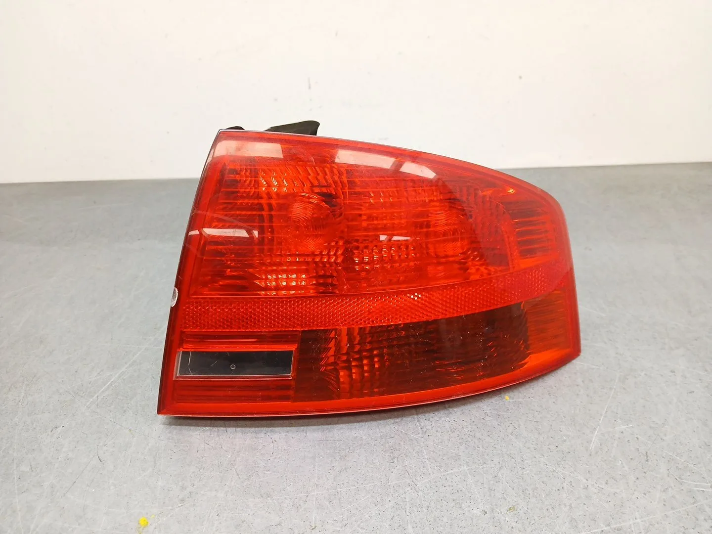 Piloto Trasero Derecho para Audi A4 B7 (8Ec)