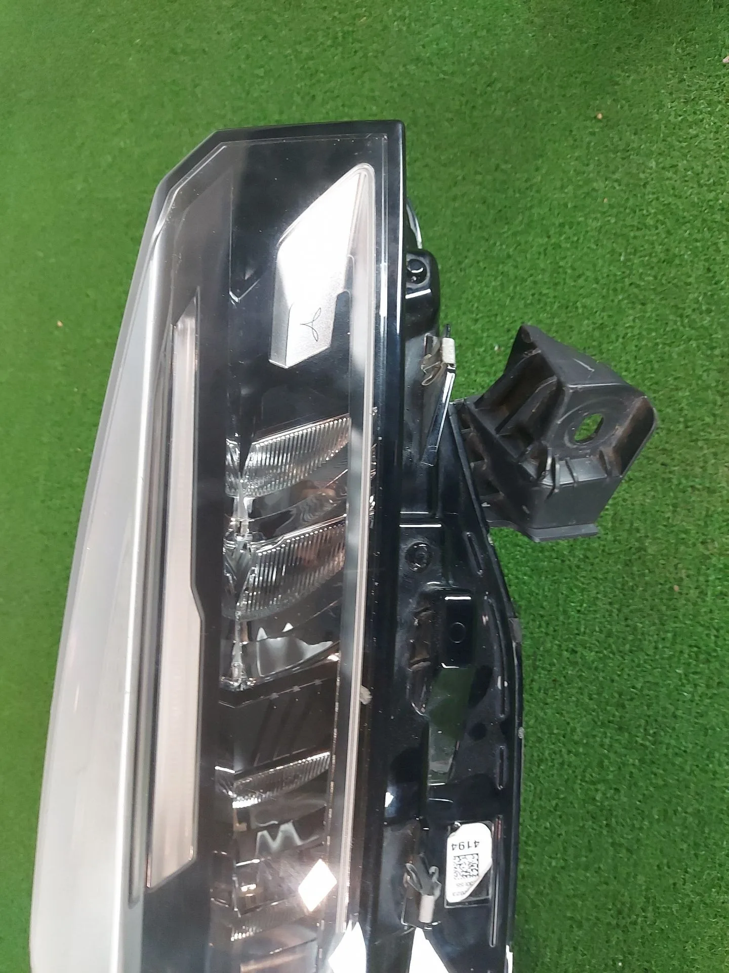 Faro Derecho para Renault Clio V (B7_)