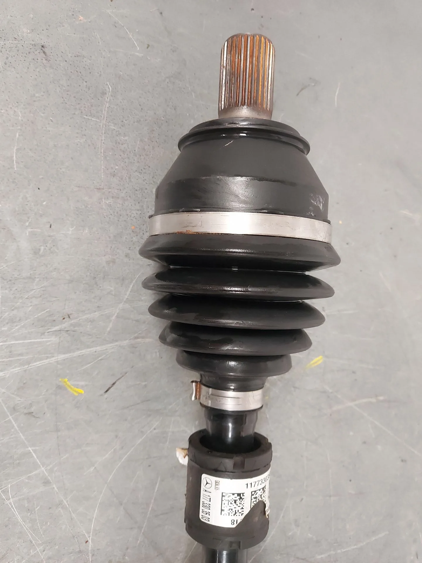 Transmision Delantera Izquierda para Mercedes-Benz Gla (H247)