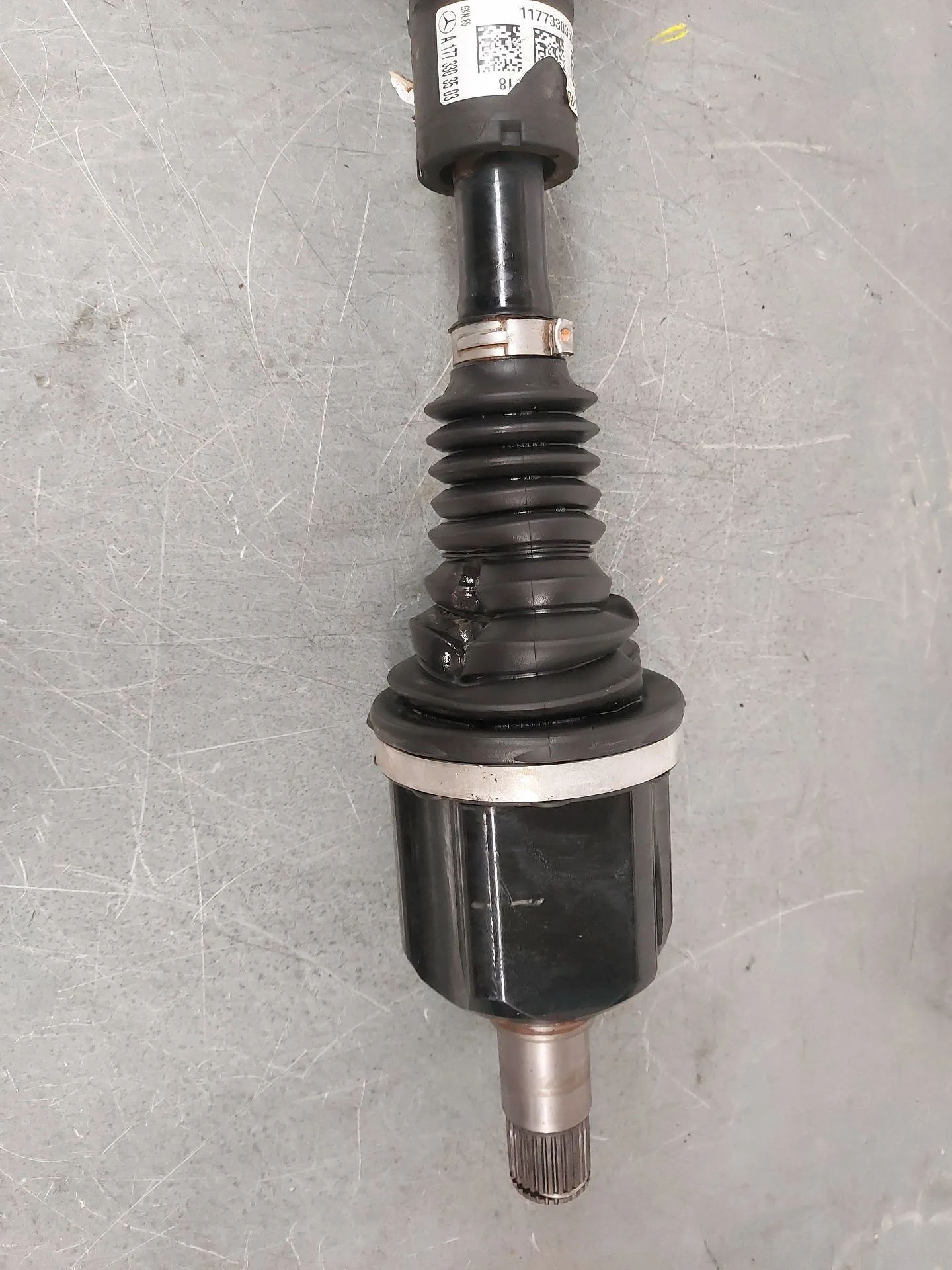 Transmision Delantera Izquierda para Mercedes-Benz Gla (H247)