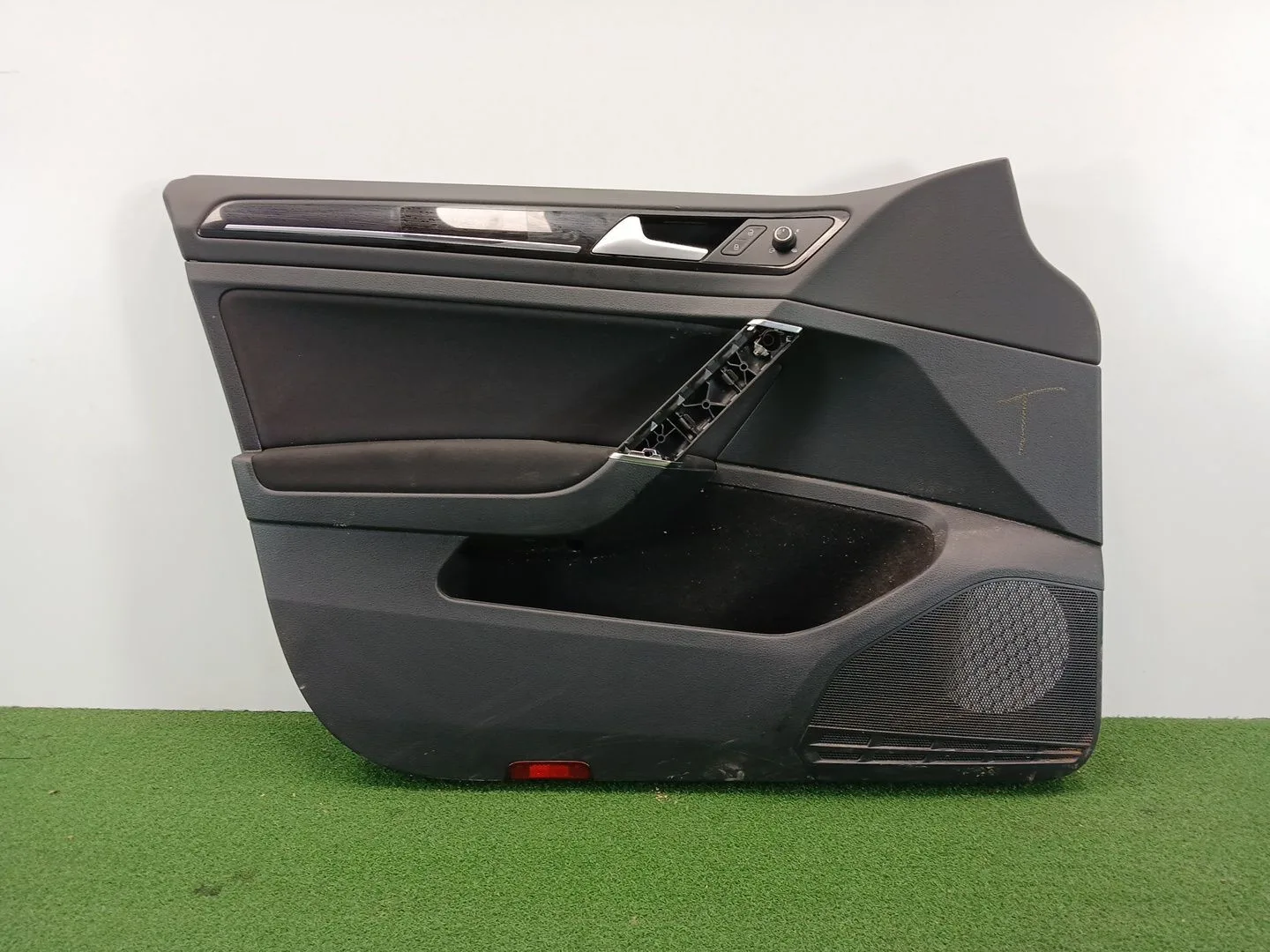 Guarnecido Puerta Delantera Izquierda para Volkswagen Golf Vii (5G1, Bq1, Be1, Be2)