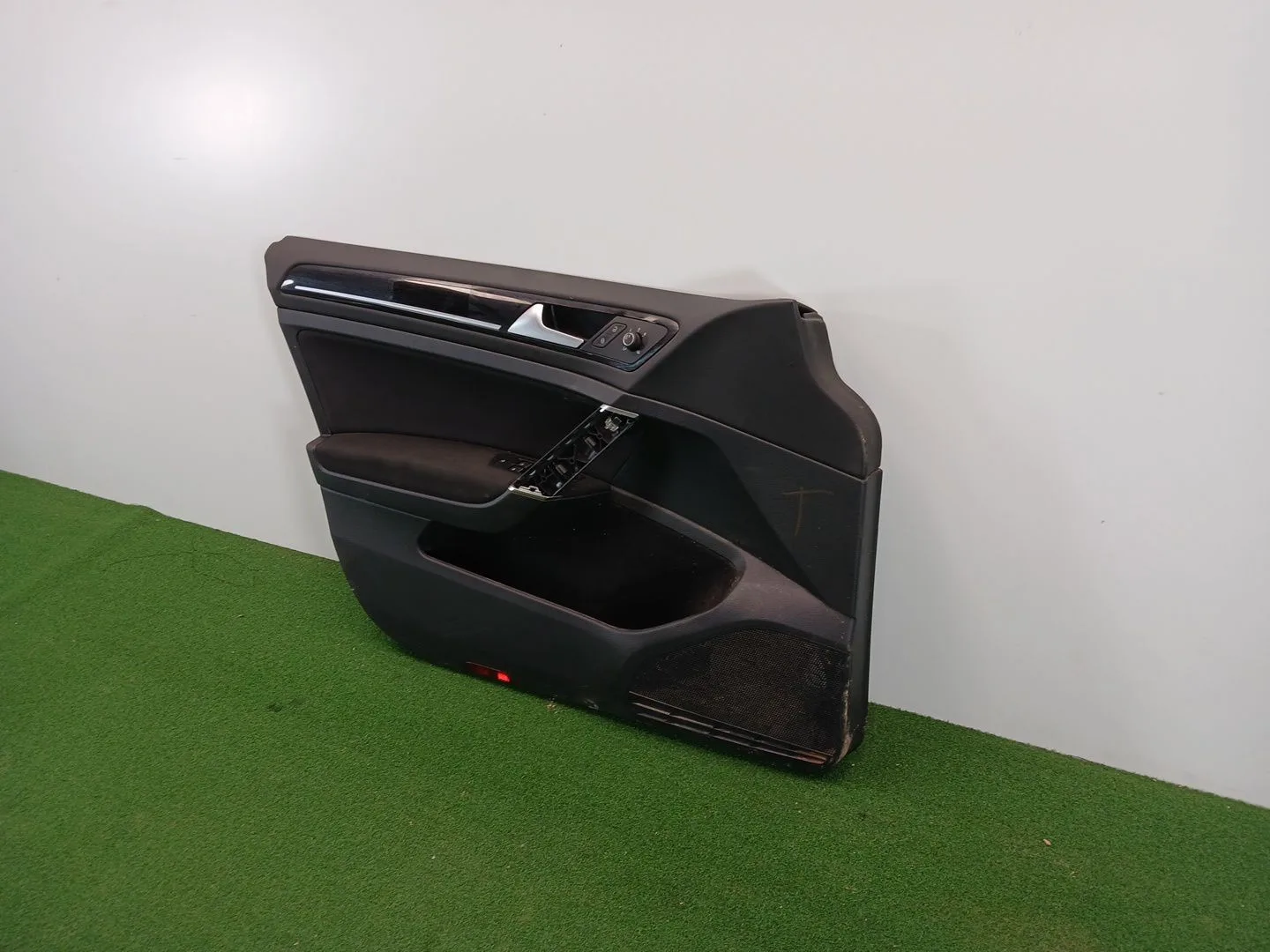 Guarnecido Puerta Delantera Izquierda para Volkswagen Golf Vii (5G1, Bq1, Be1, Be2)