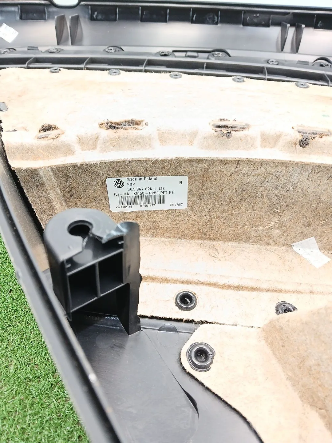 Guarnecido Puerta Trasera Derecha para Volkswagen Golf Vii (5G1, Bq1, Be1, Be2)