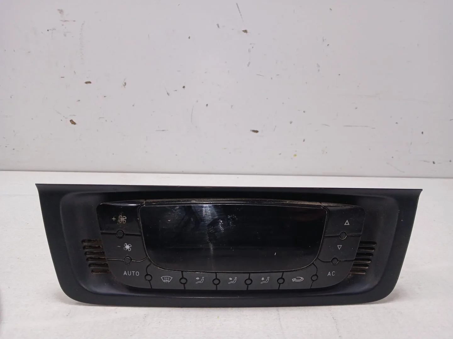 Mando Climatizador para Seat Ibiza Iv Sc (6J1, 6P5)