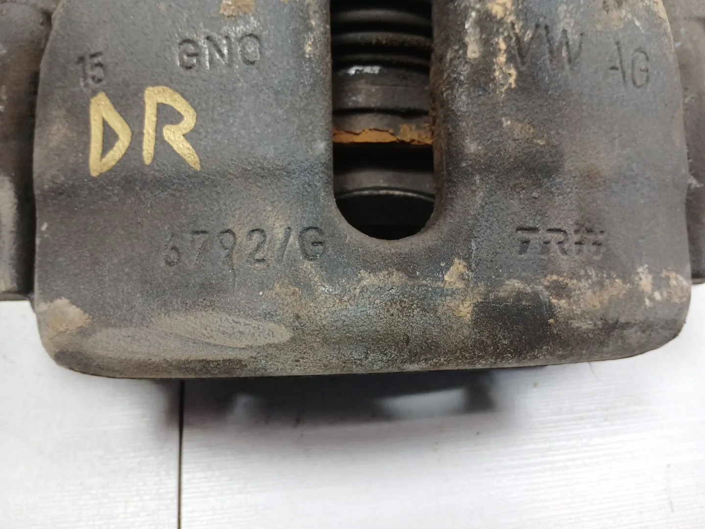 Pinza Freno Delantera Derecha para Volkswagen Golf Vii (5G1, Bq1, Be1, Be2)