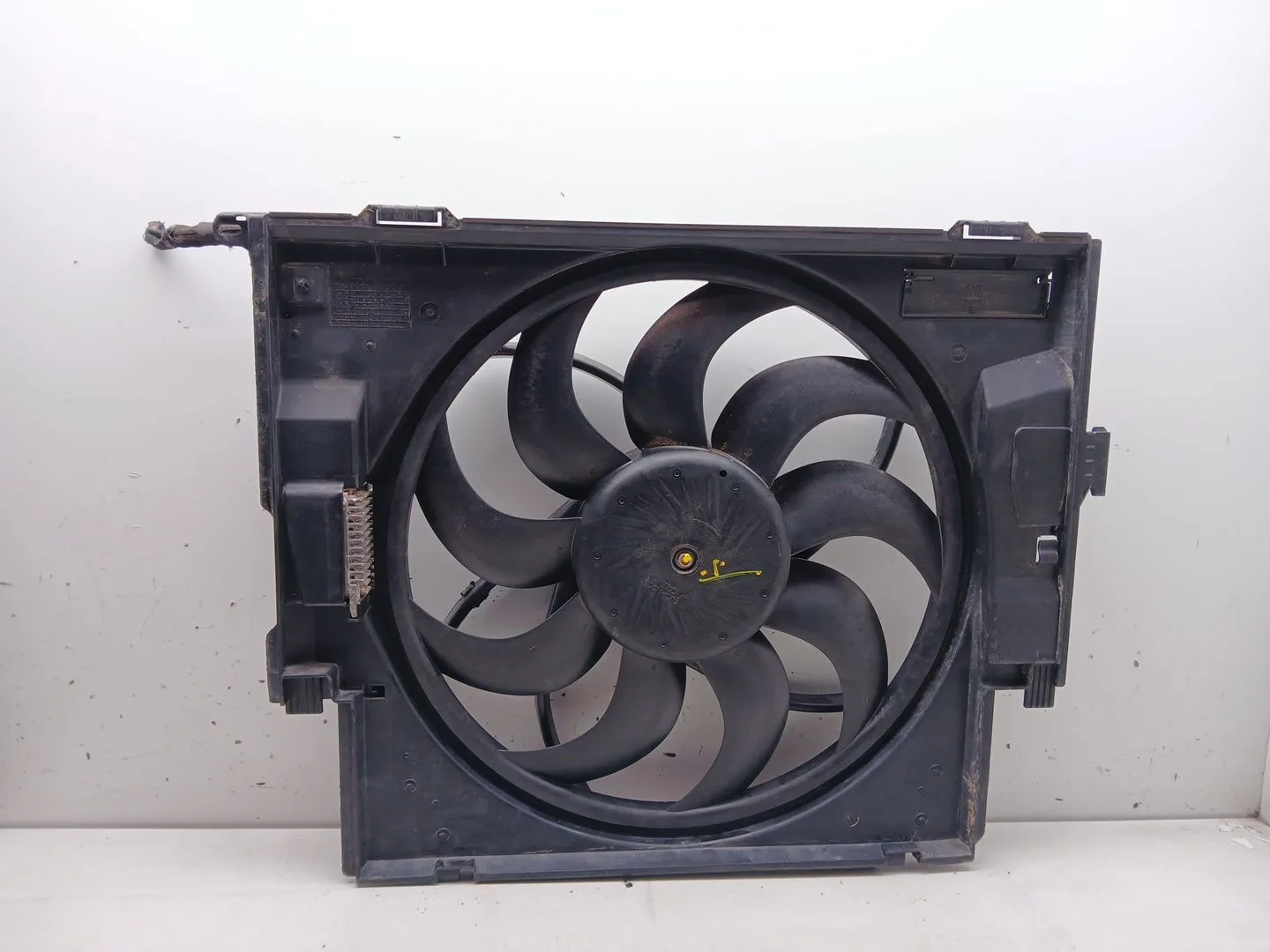 Electroventilador para Bmw 1 (F20)