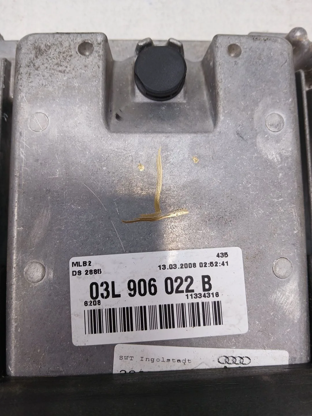 Centralita Motor Uce para Audi A4 Ber. (B8)
