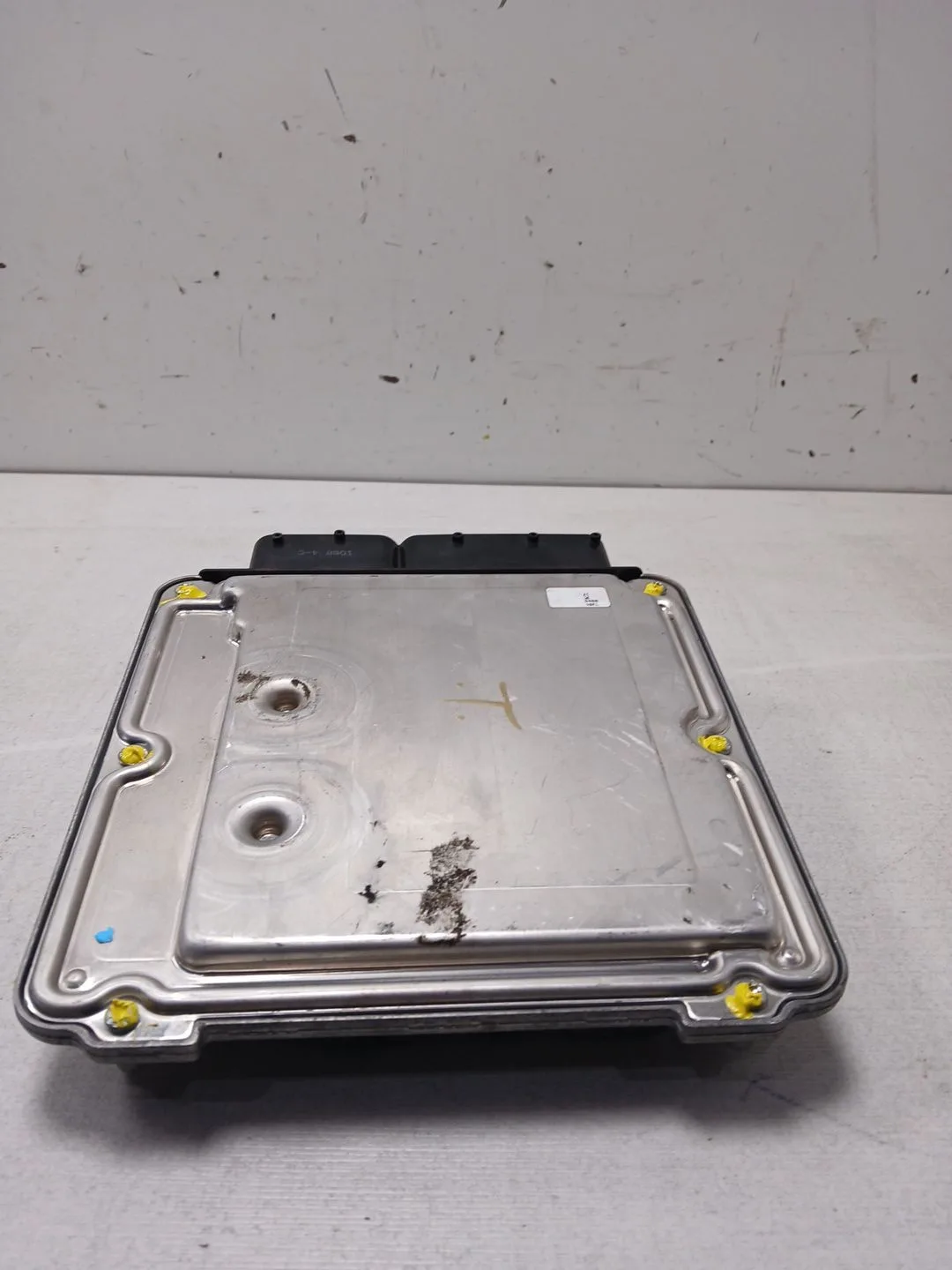 Centralita Motor Uce para Audi A4 Ber. (B8)