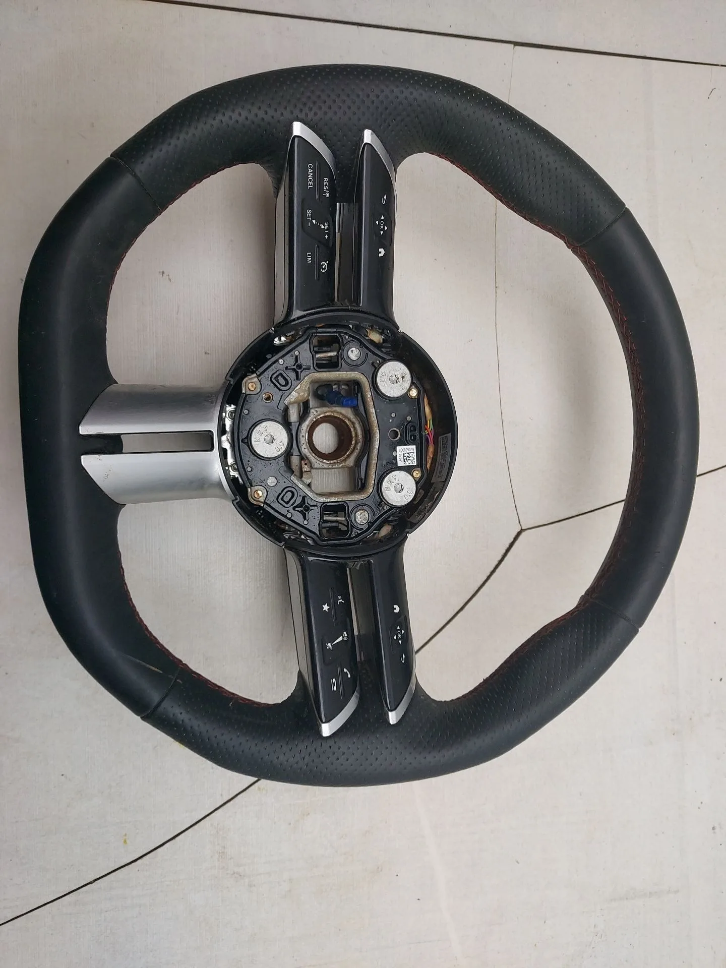 Volante para Mercedes-Benz Gla (H247)