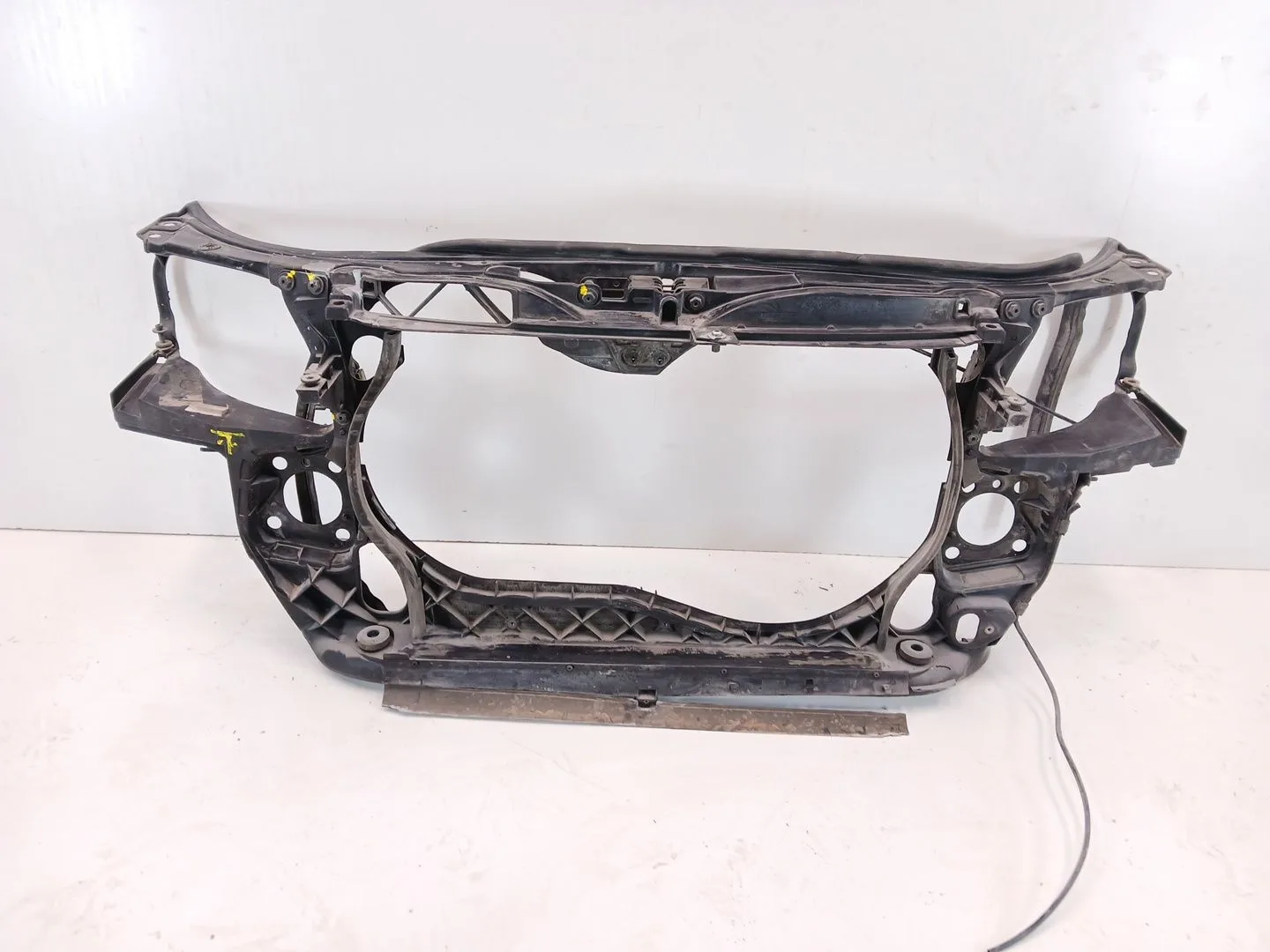 Panel Frontal para Audi A4 B7 (8Ec)