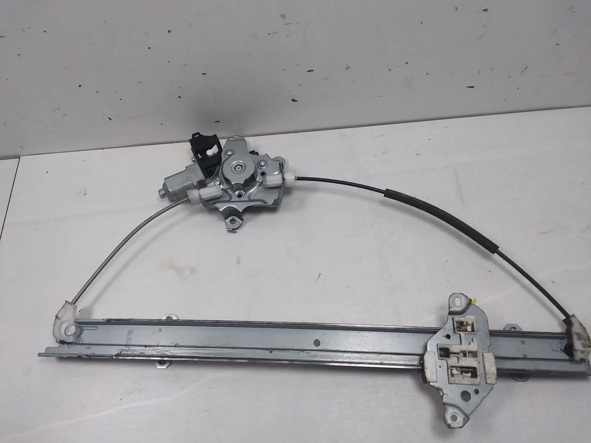 Elevalunas Delantero Derecho para Nissan Nv200 Furgoneta