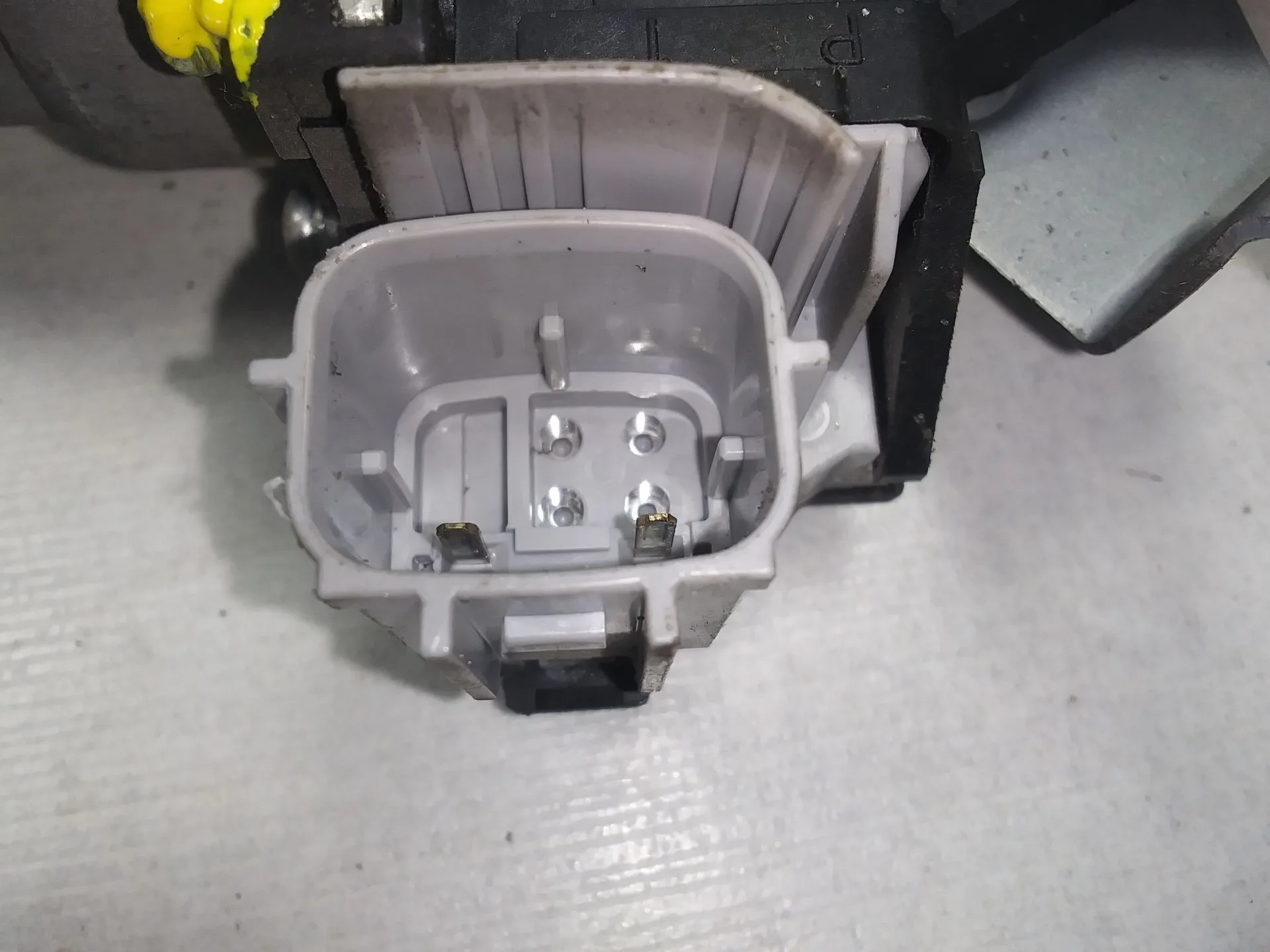 Elevalunas Delantero Derecho para Nissan Nv200 Furgoneta