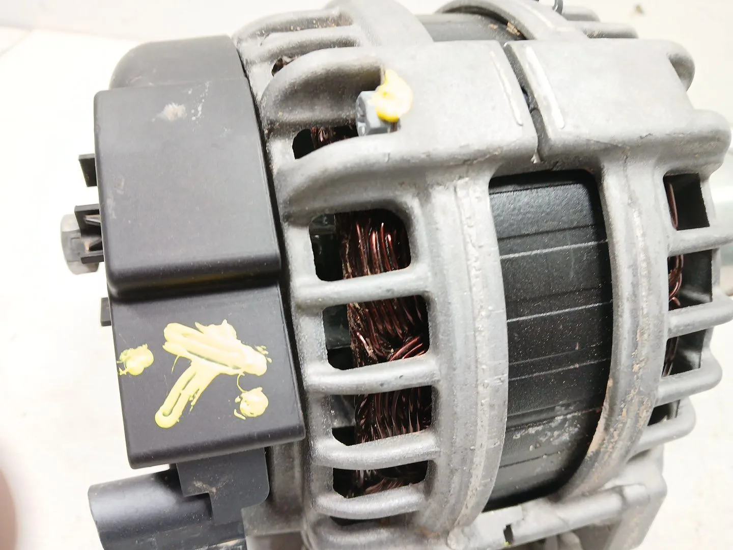 Alternador para Seat Leon Sportstourer 1.5Tsi