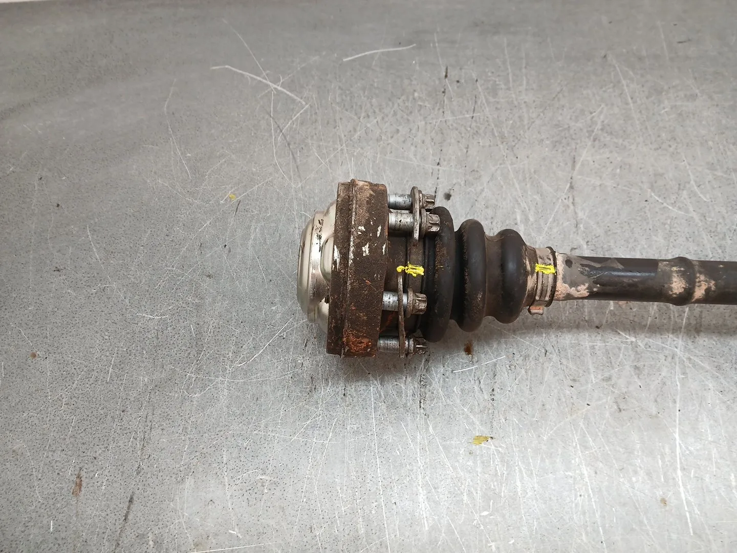 Transmision Trasera Izquierda para Bmw X1 (E84)