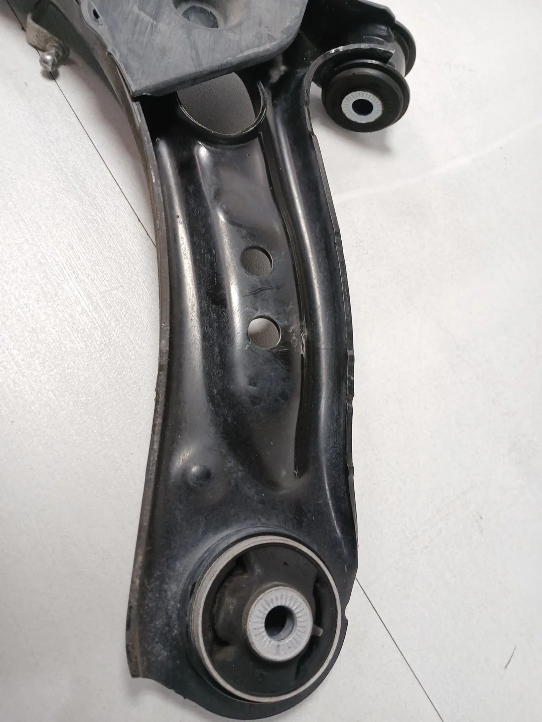 Brazo Suspension Inferior Delantero Derecho para Seat Leon Sportstourer (Kl8, Kld)