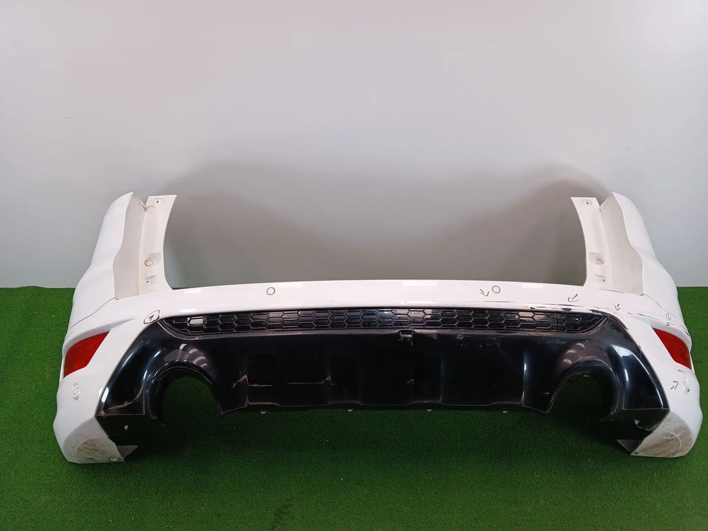 Paragolpes Trasero para Ford Kuga Ii (Dm2)