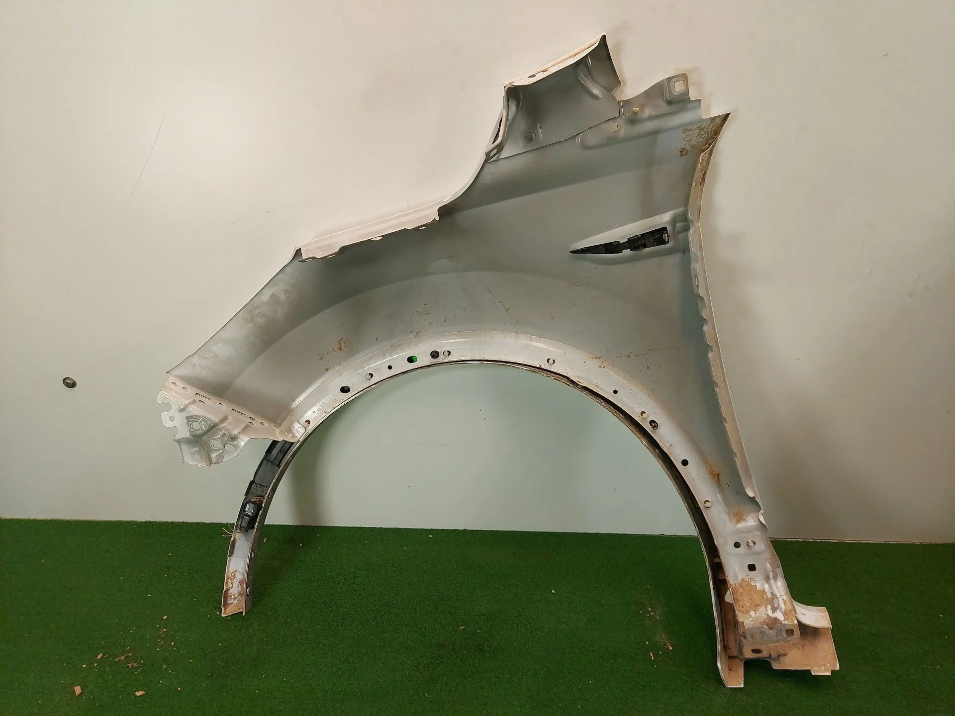Aleta Delantera Derecha para Ford Kuga Ii (Dm2)