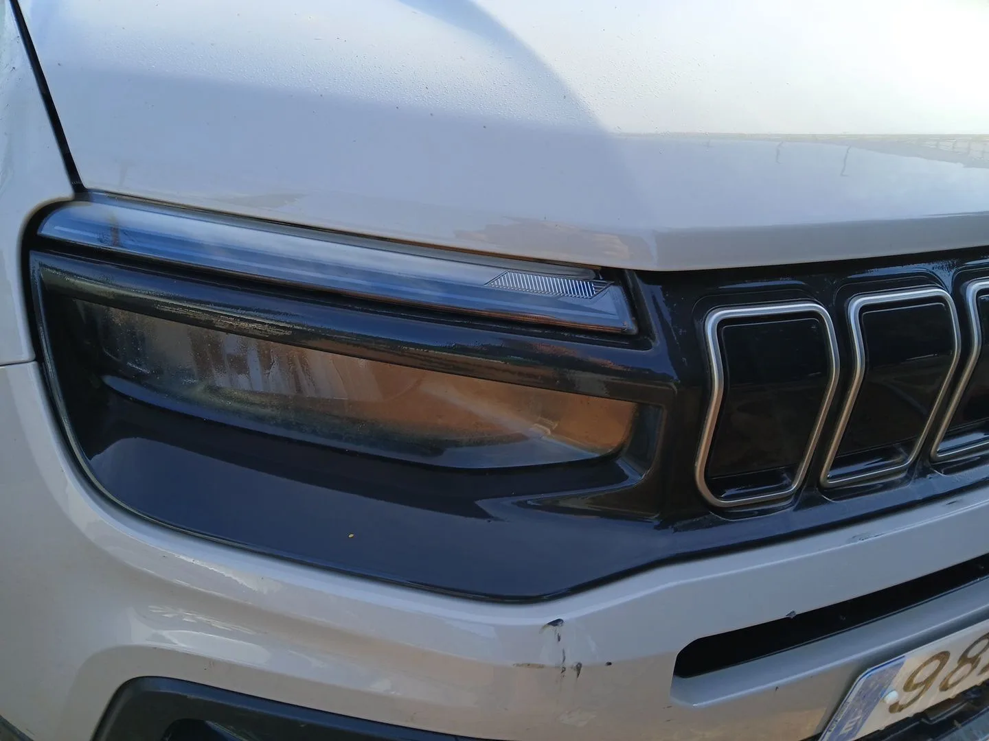 Rejilla Delantera para Jeep Avenger