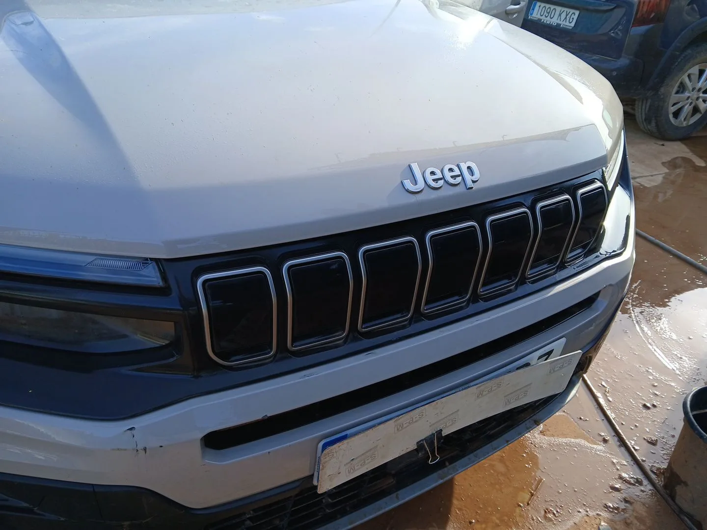 Rejilla Delantera para Jeep Avenger
