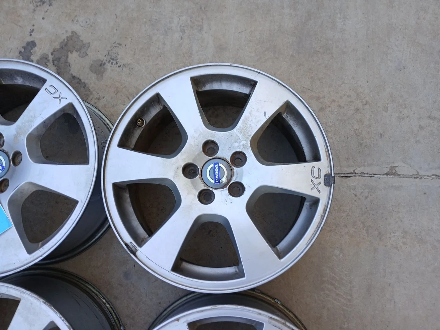 Juego Llantas para Volvo Xc60 I Suv (156)