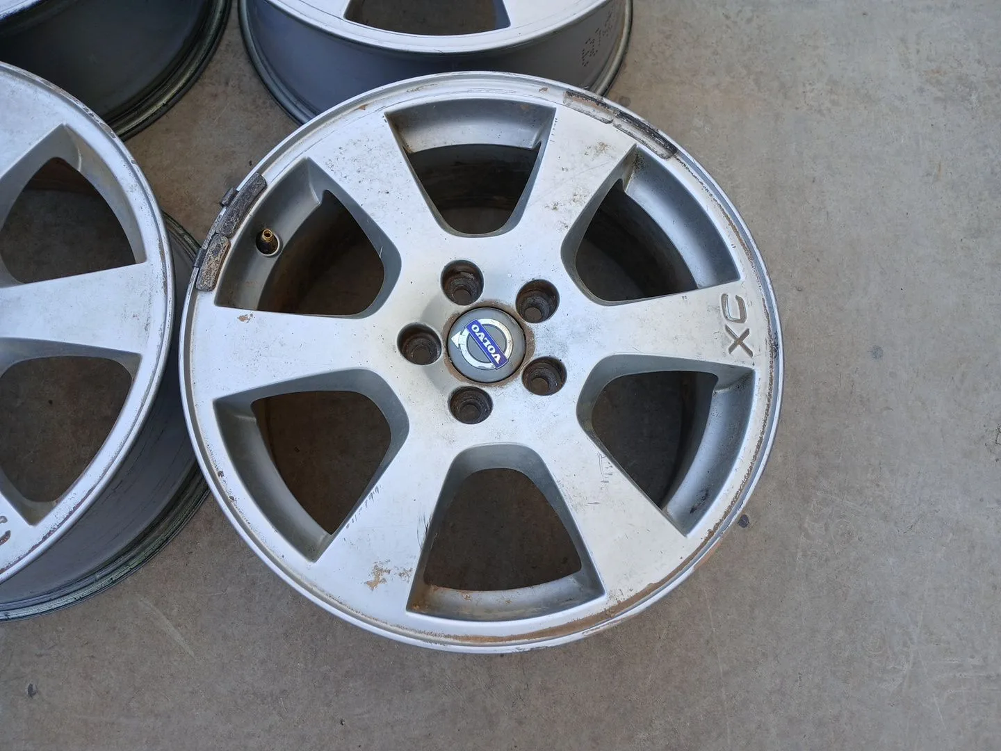 Juego Llantas para Volvo Xc60 I Suv (156)