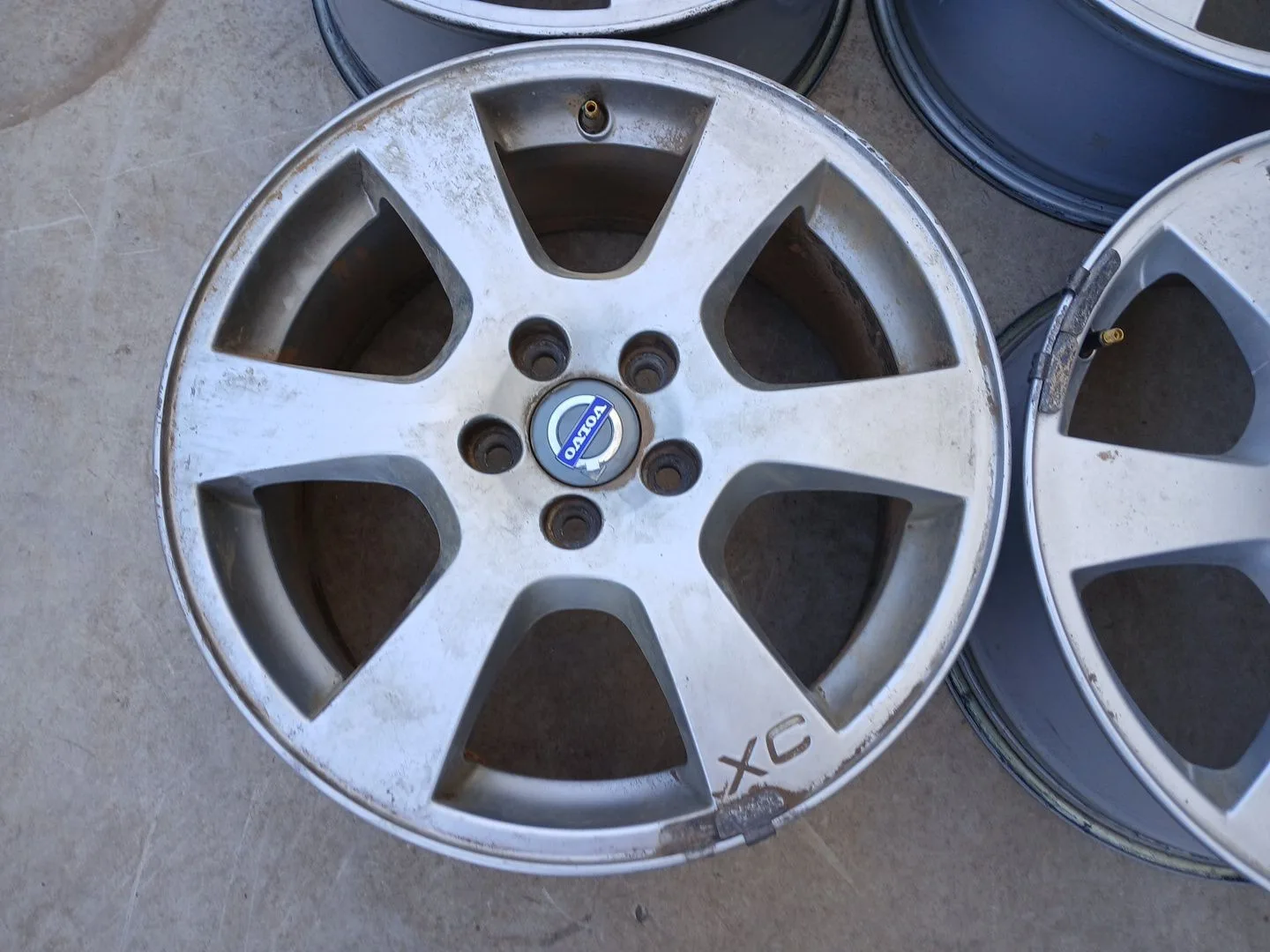 Juego Llantas para Volvo Xc60 I Suv (156)