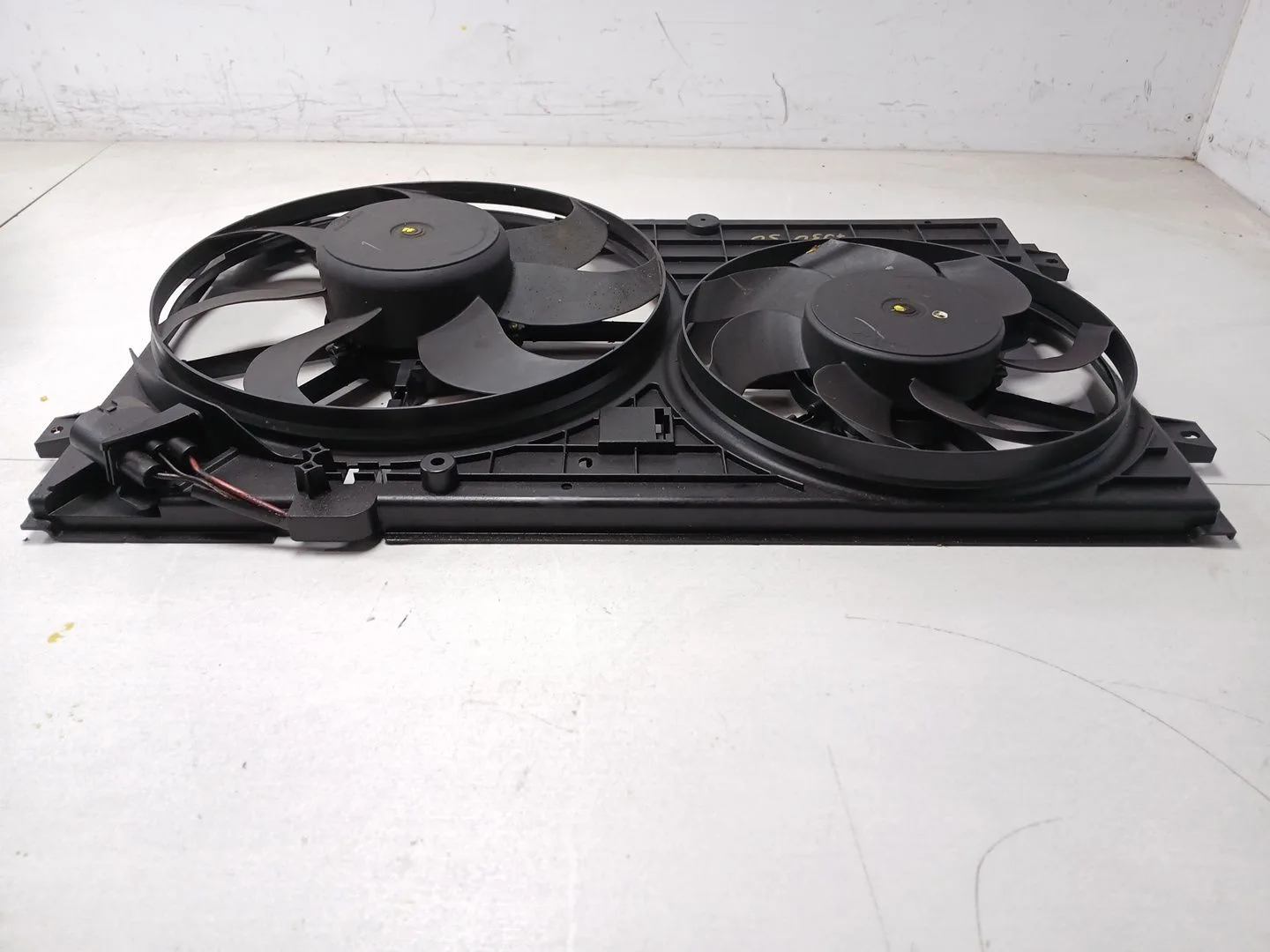 Electroventilador para Volkswagen Jetta Iii (1K2)