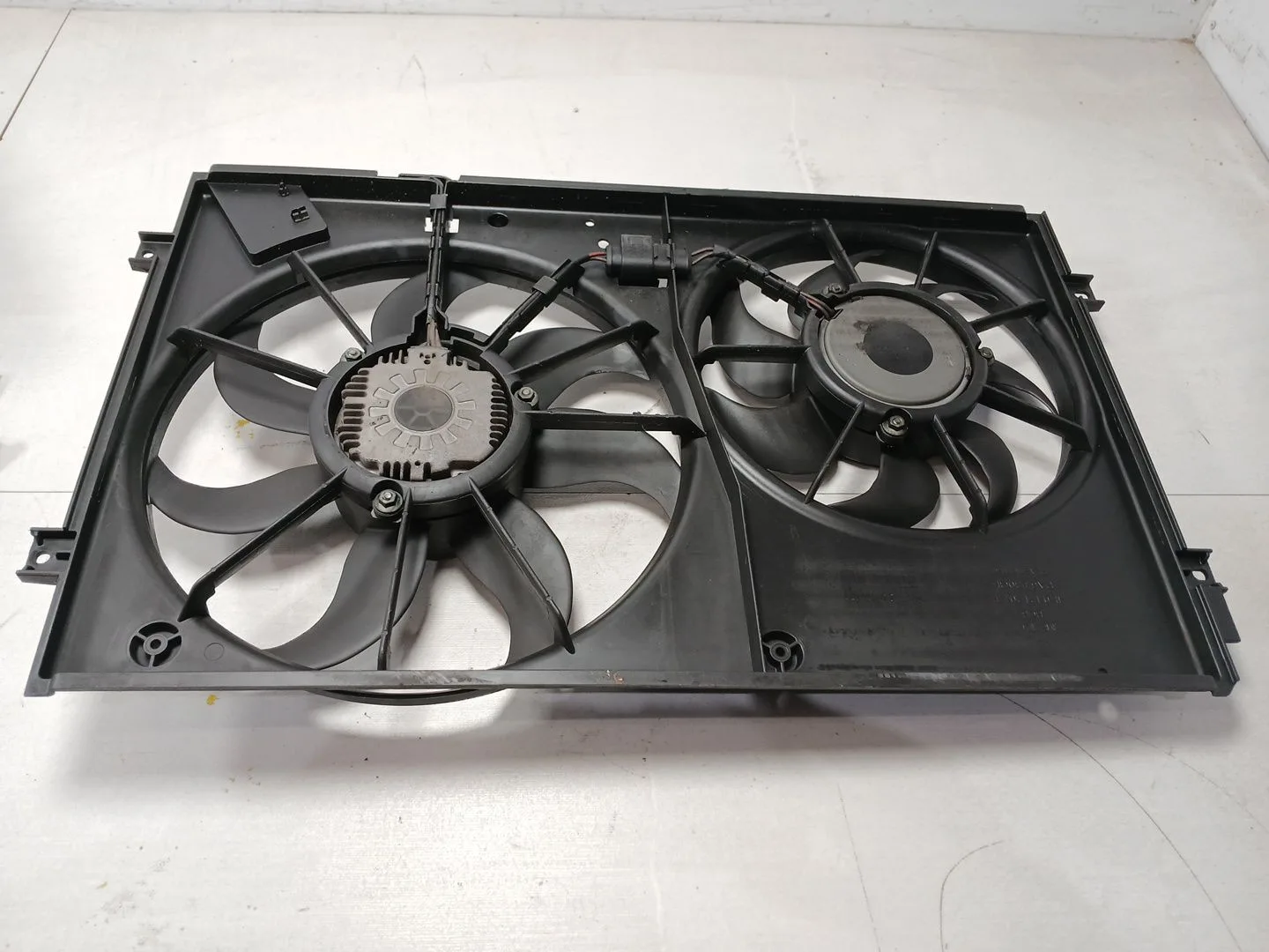 Electroventilador para Volkswagen Jetta Iii (1K2)