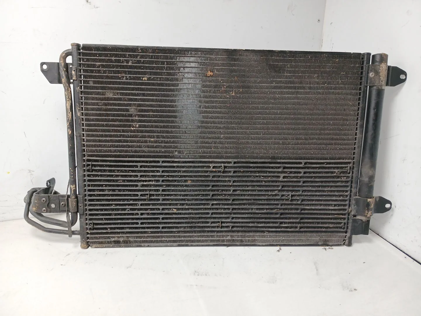 Condensador / Radiador Aire Acondicionado para Volkswagen Jetta Iii (1K2)