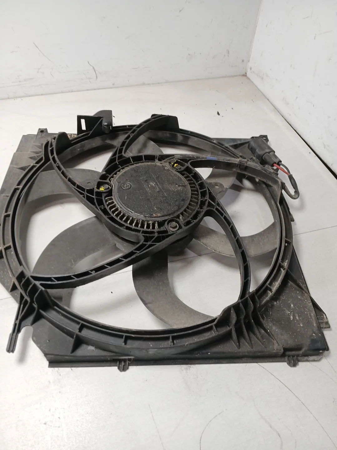 Electroventilador para Bmw X3 (E83)