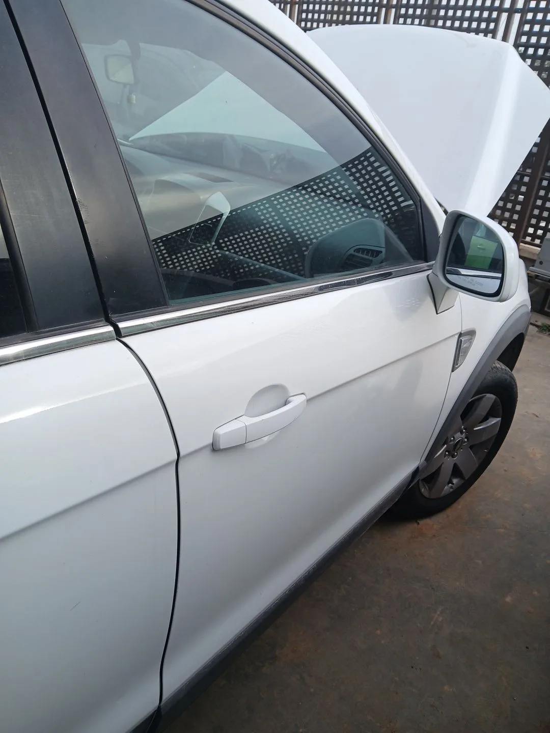 Puerta Delantera Derecha para Chevrolet Captiva (C100, C140)