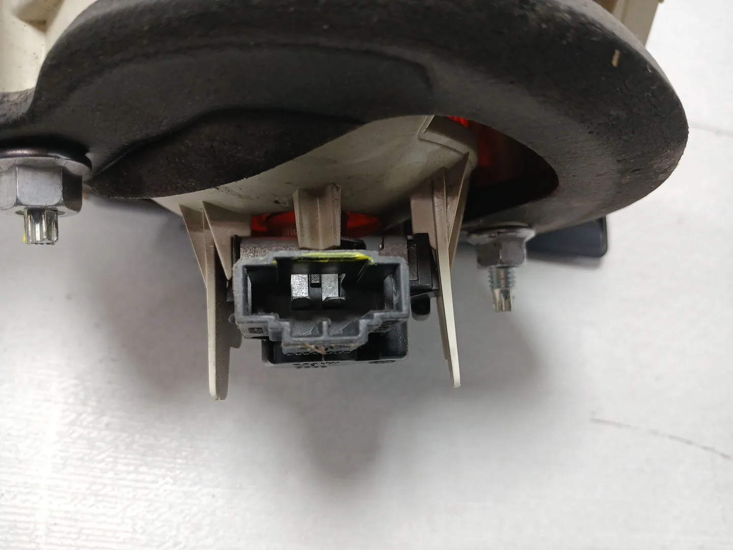 Piloto Trasero Derecho Interior para Volkswagen Jetta Iii (1K2)