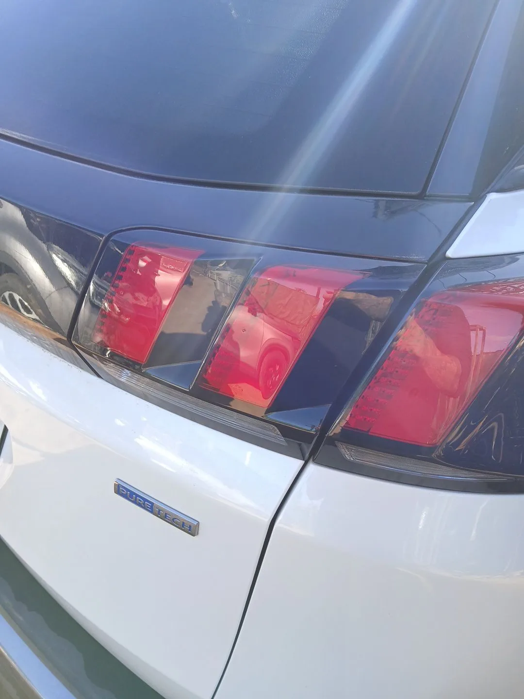 Piloto Trasero Derecho Interior para Peugeot 3008 Ii Suv (Mc_, Mr_, Mj_, M4_)