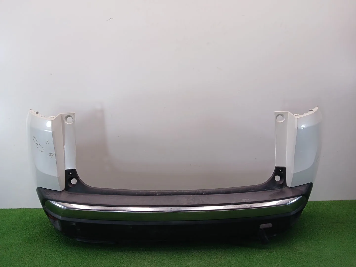Paragolpes Trasero para Peugeot 3008 Ii Suv (Mc_, Mr_, Mj_, M4_)