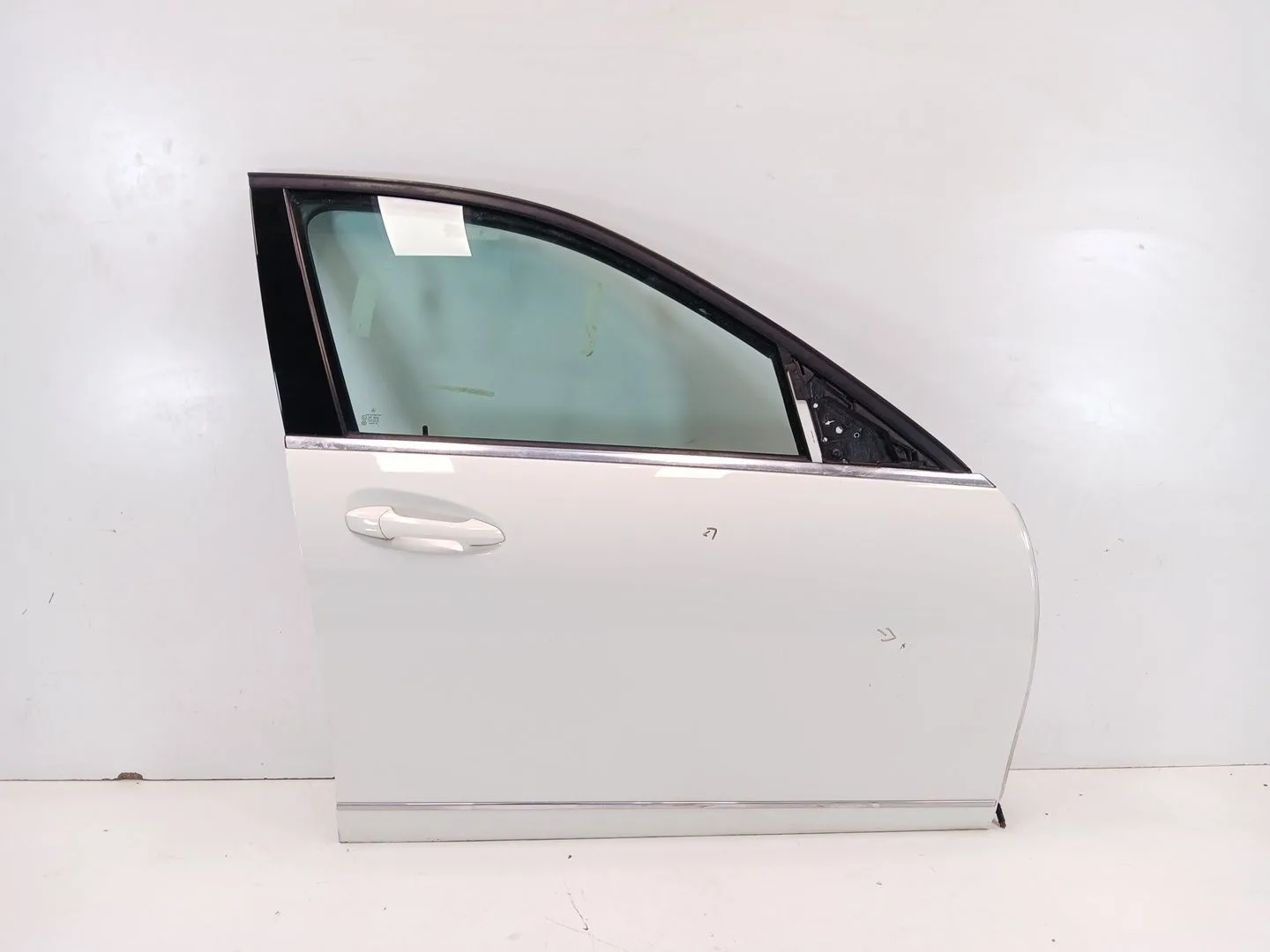 Puerta Delantera Derecha para Mercedes-Benz Clase C (W204)