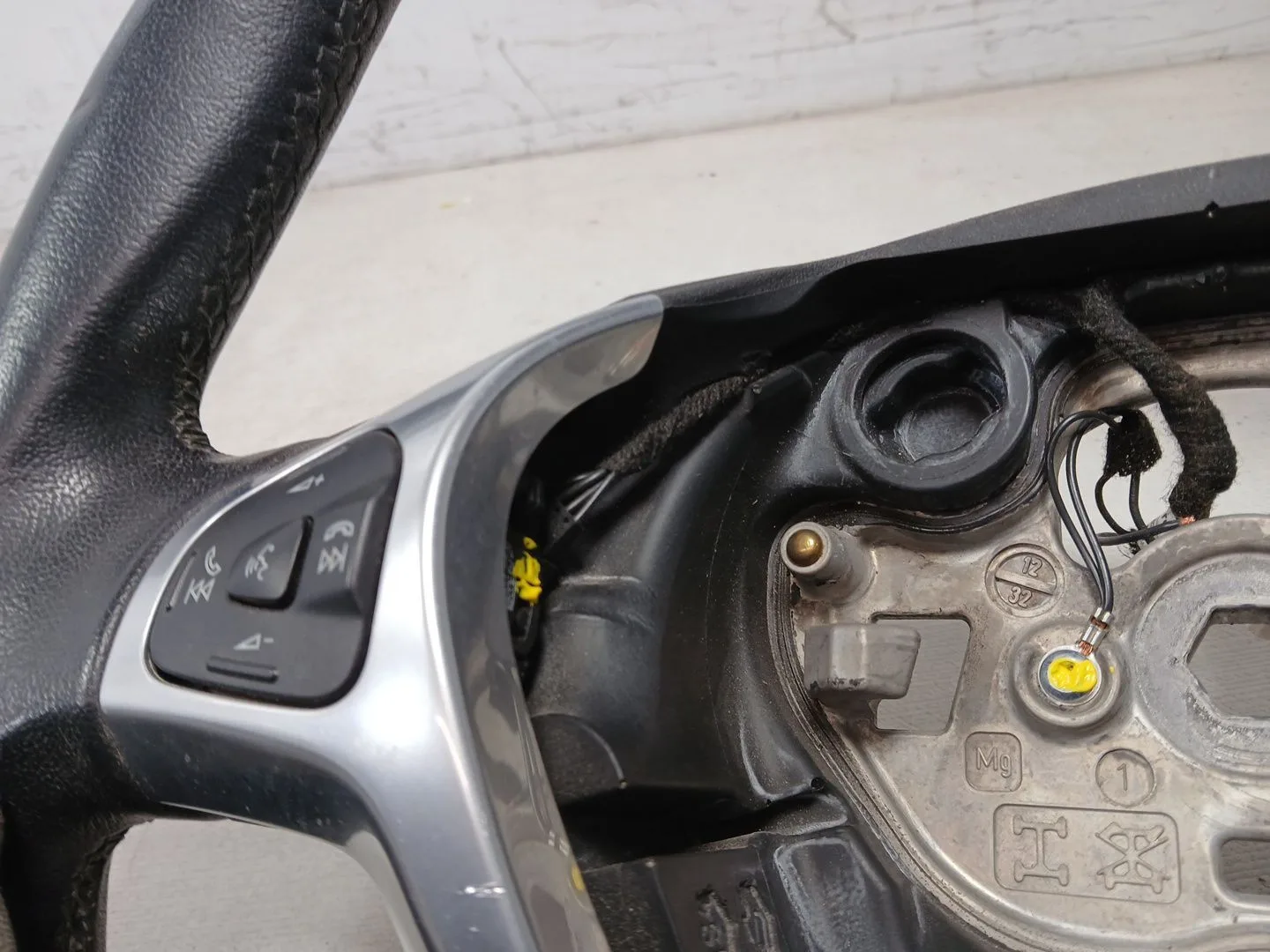 Volante para Ford B-Max