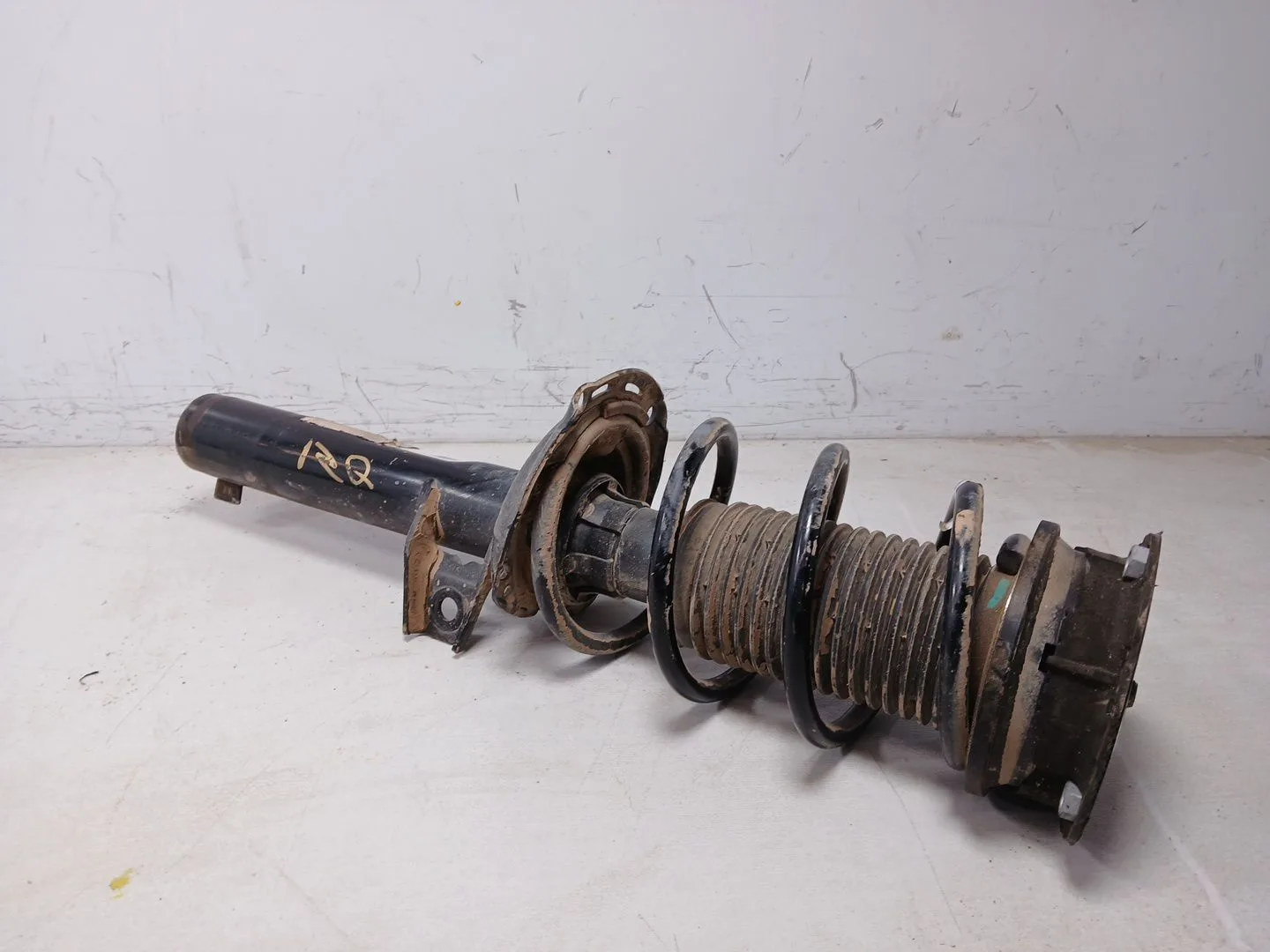 Amortiguador Delantero Izquierdo para Volkswagen T-Roc (A11, D11)