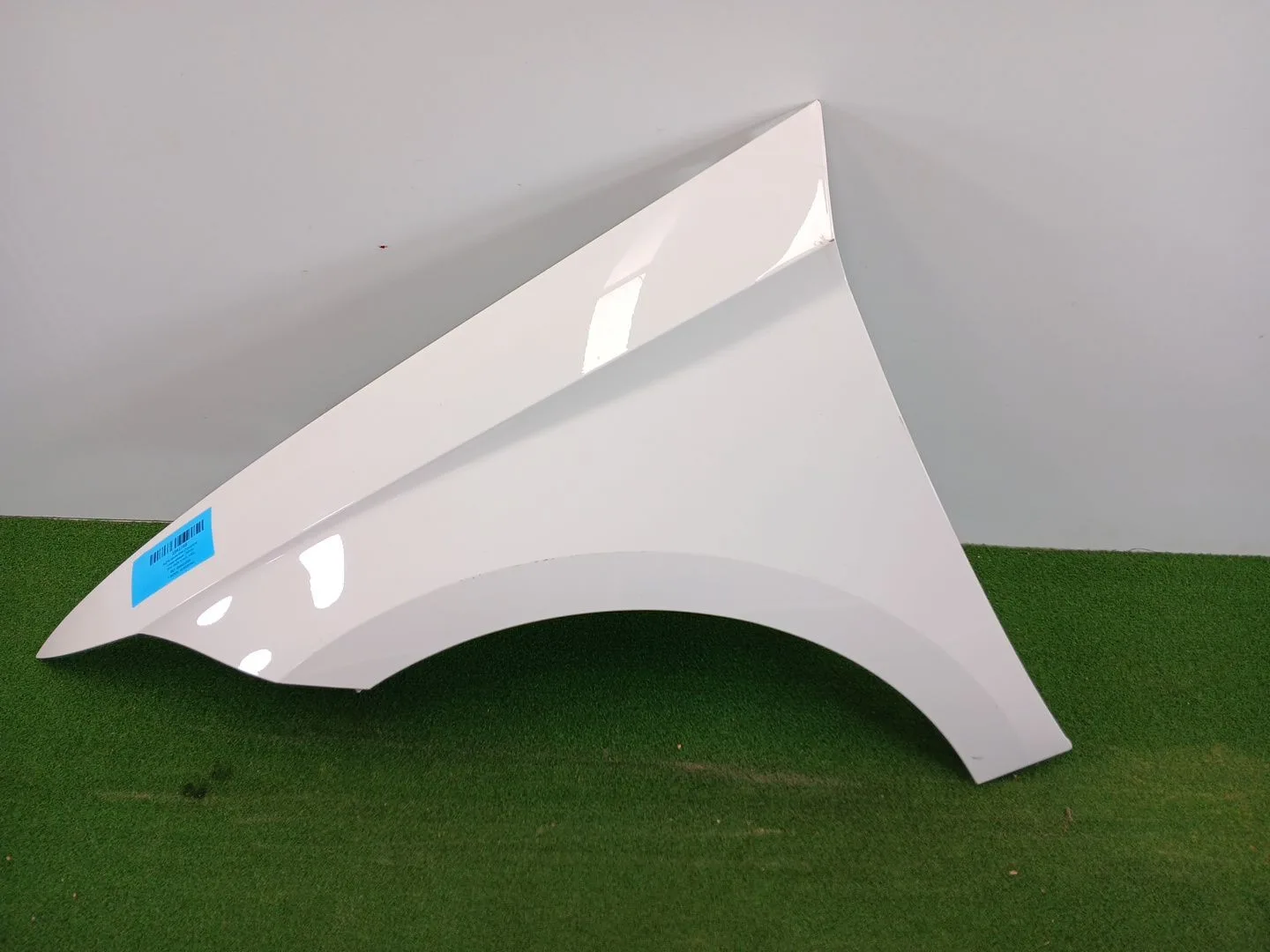 Aleta Delantera Izquierda para Seat Ibiza V (Kj1, Kjg)