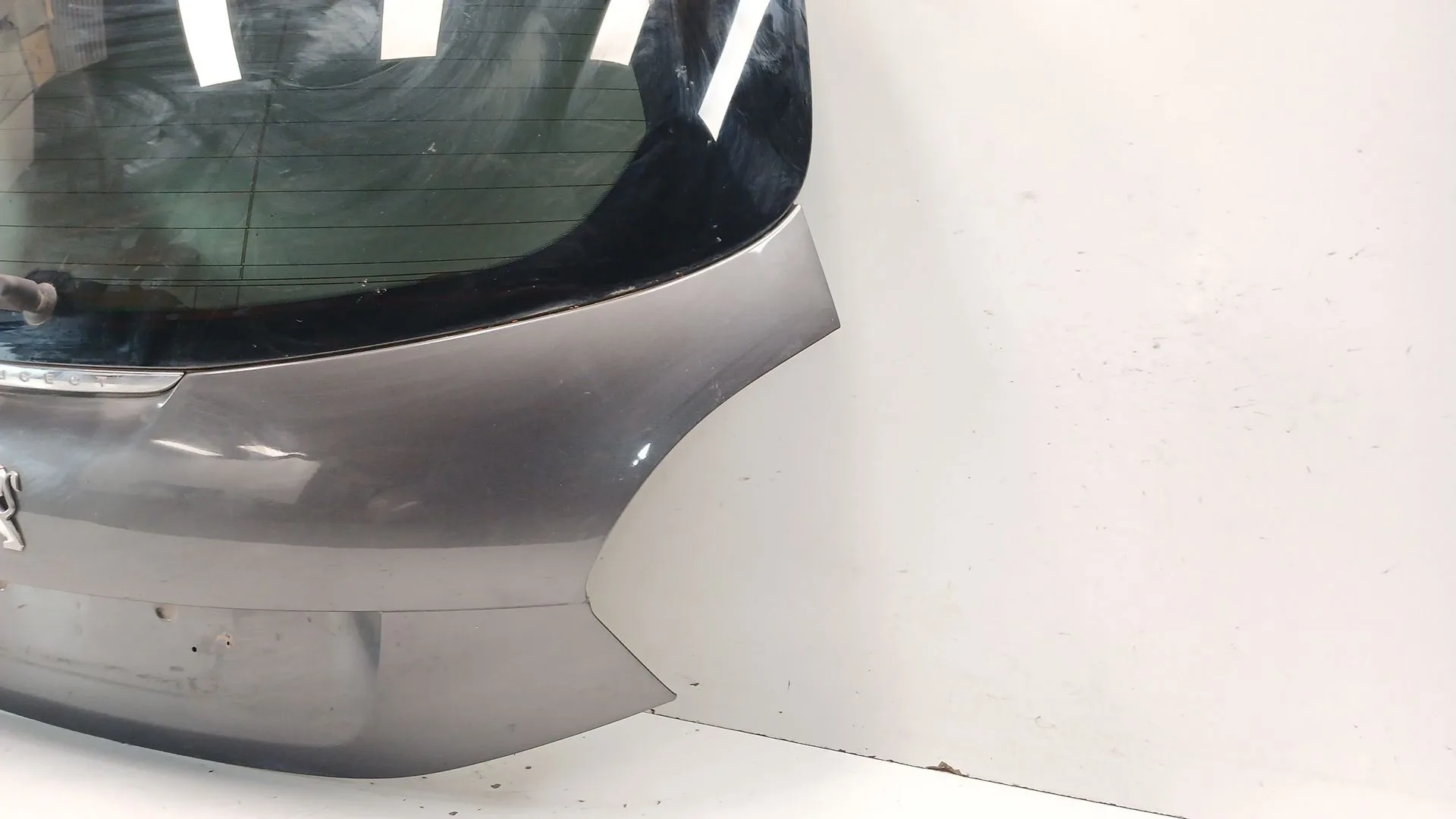 Porton Trasero para Peugeot 208 I (Ca_, Cc_)
