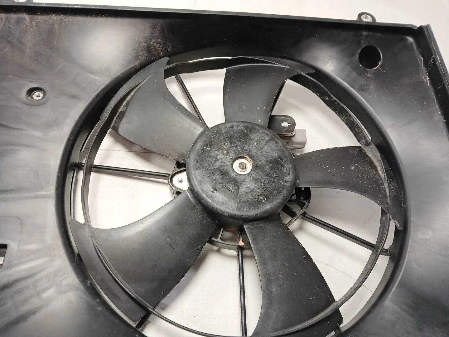 Electroventilador para Suzuki Swift V (Az)