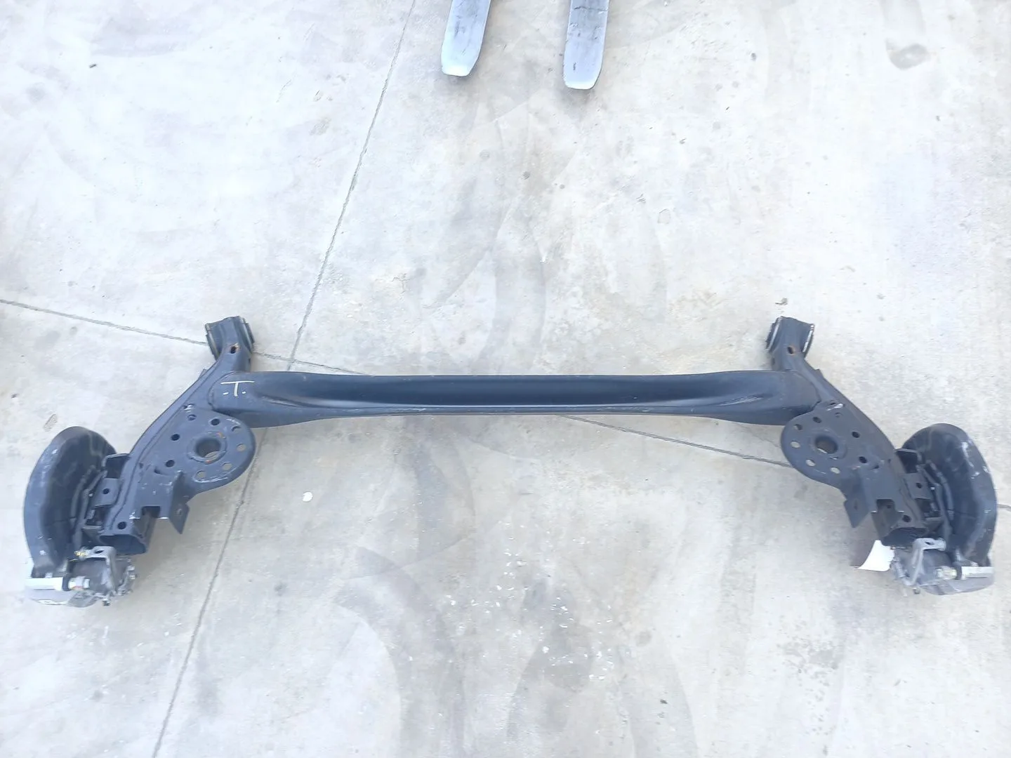 Puente Trasero para Kia Ceed (Cd)