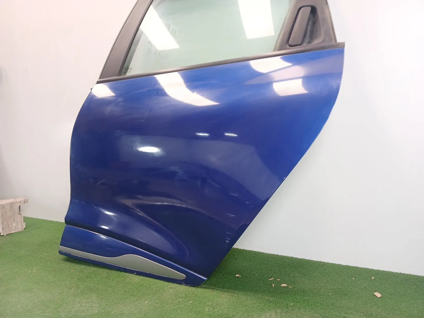 Puerta Trasera Izquierda para Renault Clio Iv Grandtour (Kh_)